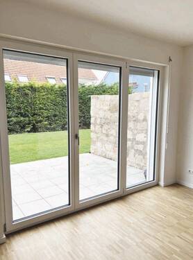 Blick in den Garten - Modernes Reihenhaus zum Wohlfühlen