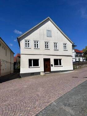 Ansicht - Feine Erdgeschoss-Wohnung zu vermieten! in zentraler Wohnlage der Dom & Kaiserstadt Fritzlar