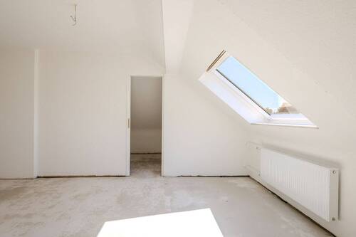 Schlafzimmer (rechte Wohnung) - 