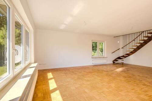Wohnzimmer (rechte Wohnung) - 