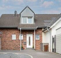 Familienidylle in Heinsberg-Lieck: Modernes Einfamilienhaus mit Garten & Kamin! - Heinsberg / Lieck