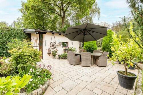 Terrasse am Nebengelass - 