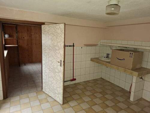 Hauswirtschaftsraum, Zugang Hobby-/Heizungsraum - 