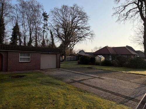 Garage - Einfamilienhaus mit 139,00 m&sup2; in Apen zum Kaufen