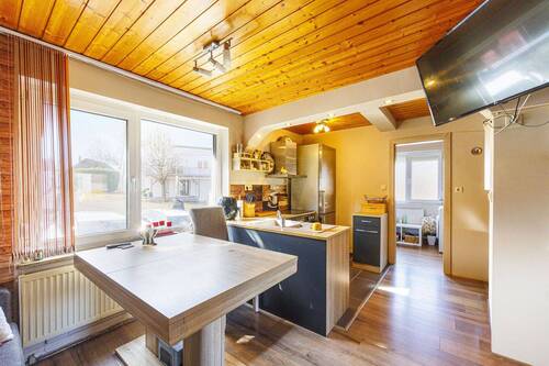 Wohnküche EG - 8 Zimmer Mehrfamilienhaus, Wohnhaus in Beilstein