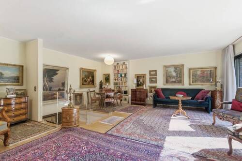 Wohnraum - Etagenwohnung mit 105,00 m&sup2; in Köln zum Kaufen