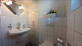 Gäste-WC (EG Haus 1) - 
