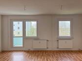 Wohnzimmer - 2 Zimmer Etagenwohnung zur Miete in Zschopau