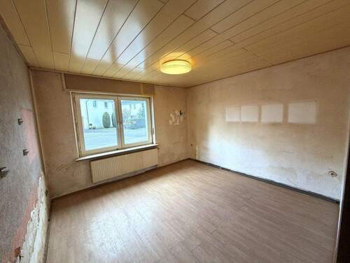 07-EG-Wohnzimmer.JPG - 