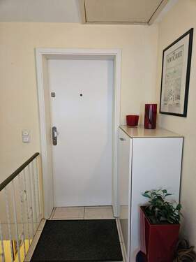 Wohnungseingang DG - 