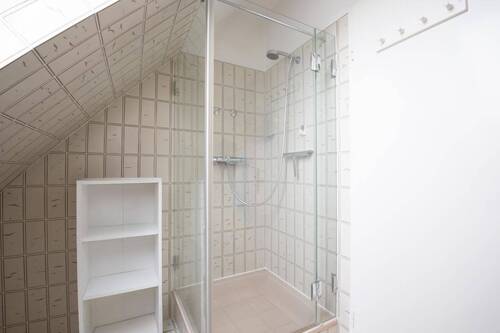 Duschbad im Obergeschoss - 