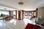 EG_Wohnzimmer - 6 Zimmer Einfamilienhaus in Vettelschoß