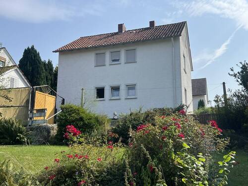 Gartenansicht - 6 Zimmer Mehrfamilienhaus, Wohnhaus zum Kaufen in Kirchlengern
