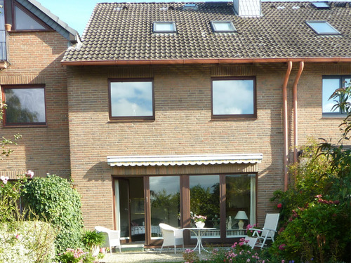 Hinteransicht - Einfamilienhaus mit 152,00 m² in Hamburg zum Kaufen