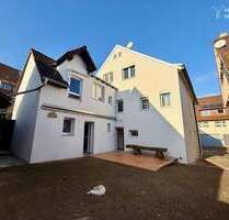 gepflegtes, leerstehendes Mehrfamilienhaus im Herzen von Kirchheim - Kirchheim am Neckar