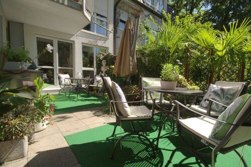 Terrasse - 3 Zimmer Etagenwohnung in München