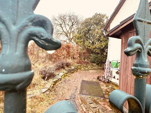 10. Seitlicher Zugang zum Garten - 