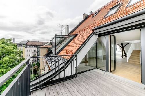 Sonnige Süd-Ost-Dachterrasse - 3 Zimmer Etagenwohnung zur Miete in München