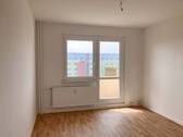 Wohnzimmer - 2 Zimmer Etagenwohnung zur Miete in Zschopau