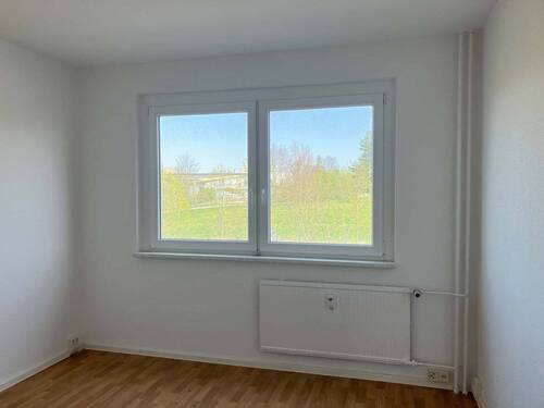 Schalfzimmer - Etagenwohnung mit 42,00 m² in Zschopau zur Miete