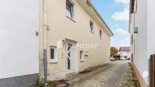 Außenansicht 2 - 6 Zimmer Mehrfamilienhaus, Wohnhaus in Reisbach