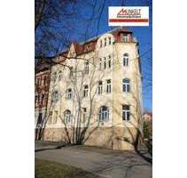 Attraktive Wohnung mit Balkon, Parkblick und Tageslichtbad im 1. Obergeschoss - Zeitz