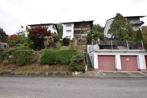 2-4 Familienhaus - 1 Zimmer Mehrfamilienhaus, Wohnhaus in Bad Soden-Salmünster
