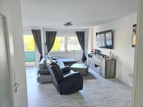 Wohnzimmer - 3 Zimmer Etagenwohnung zur Miete in Westerburg
