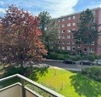 HH-Luruphelle, helle, freundliche 2,5 Zi.-Whg.67m², EBK, Vollbad, Balkon, Laminat € 1.110,- inkl. - Hamburg