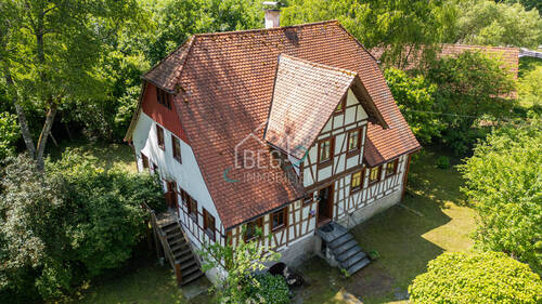 Ansicht von vorne - 6 Zimmer Einfamilienhaus in Mainhardt