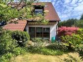 Hausansicht - 4 Zimmer Doppelhaushälfte zum Kaufen in Rednitzhembach
