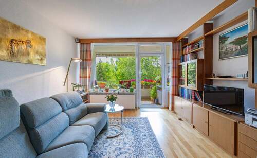 Wohnzimmer - 3 Zimmer Etagenwohnung zum Kaufen in Gauting