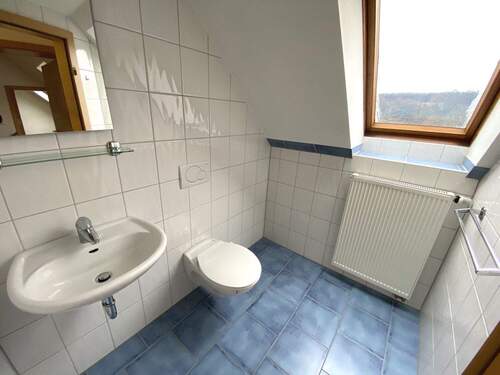 WC im Dachgeschoss - 