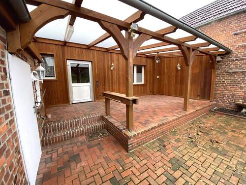 überdachte Terrasse - 