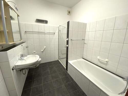 Bad im Erdgeschoss - 