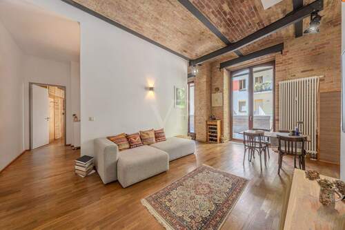Wohnzimmer - 2 Zimmer Etagenwohnung zum Kaufen in Berlin