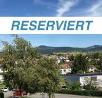 Helle DG-Wohnung mit wunderschönem Ausblick - Aldingen