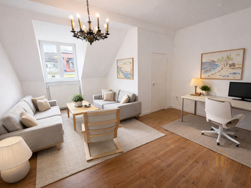 Wohnzimmer - Möbliert & sofort bezugsbereit - 2-Zimmer-Wohnung in bester Lage Münchens