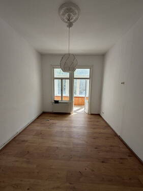 Schlafzimmer + Wintergarten - 