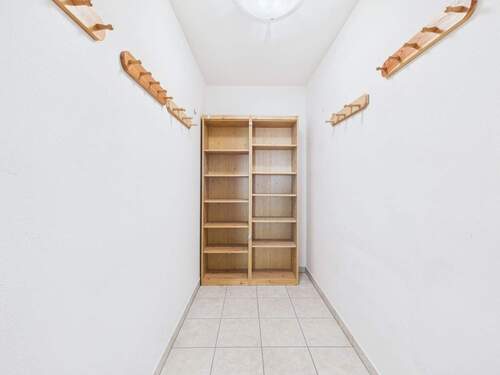 Großer Abstellraum innerhalb der Wohnung - 