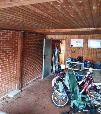 Carport mit Zutritt zur Werkstatt - Doppelhaushälfte mit 134,00 m&sup2; in Frankfurt (Oder) zum Kaufen