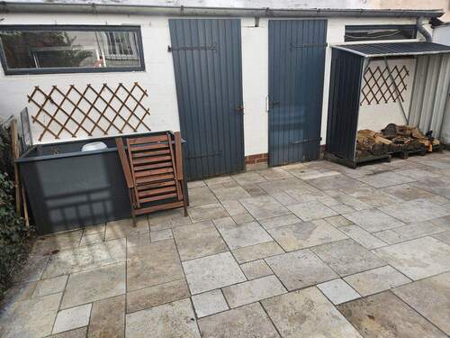 Hof Süd/ Ostausrichtung - 