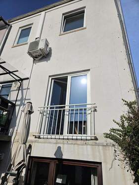 Rückseite Süd/ Ostausrichtung - 