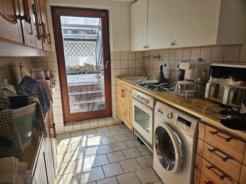 Küche Süd/ Ost Souterrain - 