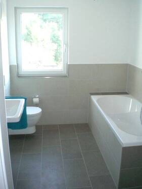 Tageslichtbad - 3 Zimmer Etagenwohnung zur Miete in Stein