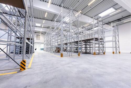 Beispielbild - 1.450 m² Halle + optional: 200 m² Büro - Moderner Logistikstandort mit vielseitiger Nutzung