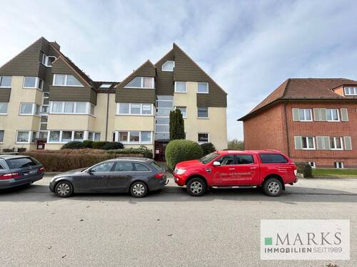 Außenansicht - Etagenwohnung zum Kaufen in Lübeck