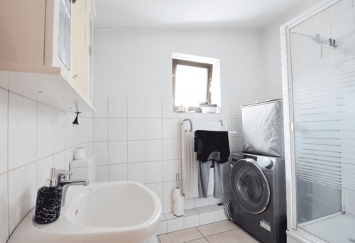 Helles Badezimmer - 