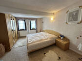 Schlafzimmer 2 OG - 