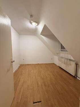 Bild 3 - 3 Zimmer Etagenwohnung in Duisburg